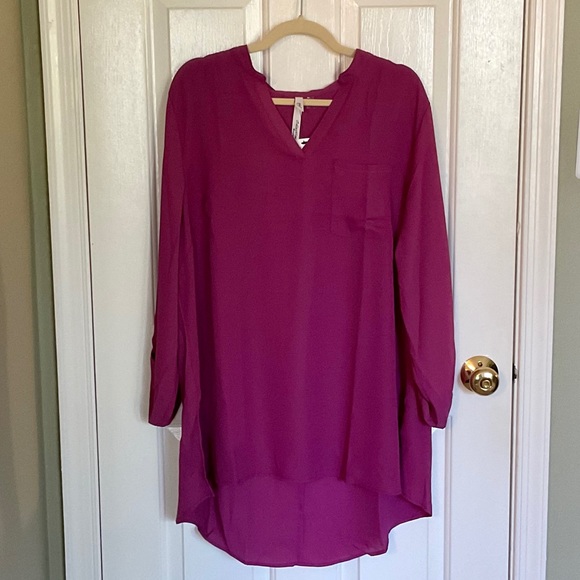 NY Collection Tops - NWT NY Collection Hi-Lo Fushia Blouse 2X